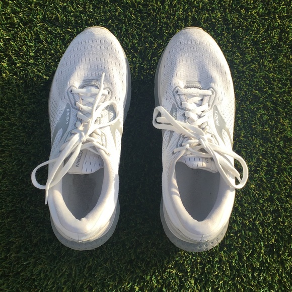 Brooks Shoes - Women’s Brooks Glycerin 18 Running Shoes Size 9.5